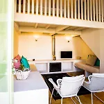 Estudio 22 Na Boavista, Jamba House