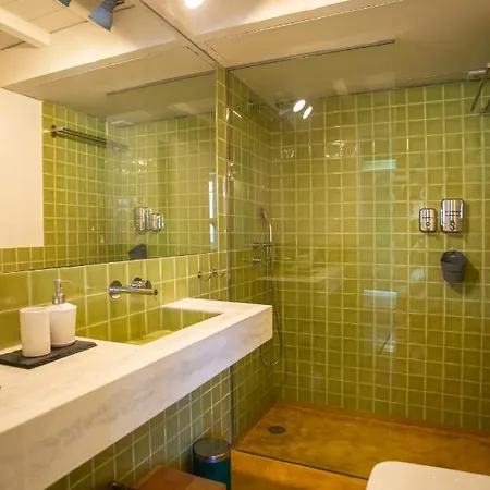 Estudio 22 Na Boavista, Jamba House Nyaraló